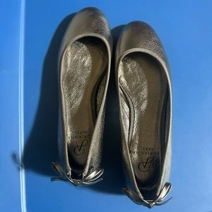 Adrianna Papell  Metallic Flats Size 7 1/2
